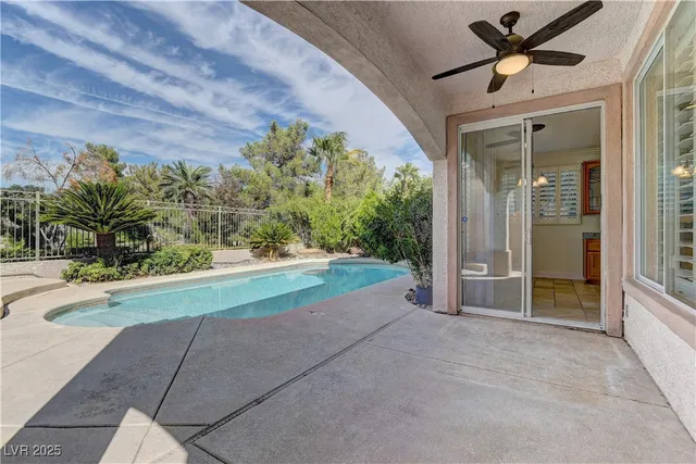 $2,850 | 277 Lakewood Garden Drive, Las Vegas, NV 89148