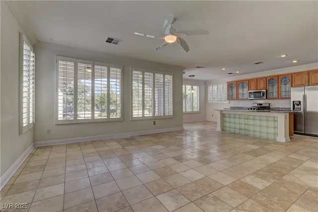 $2,850 | 277 Lakewood Garden Drive, Las Vegas, NV 89148