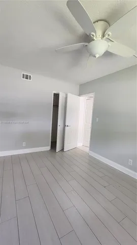 $220,000 | 981 Hillcrest Court, Unit 114, Hollywood, FL 33021