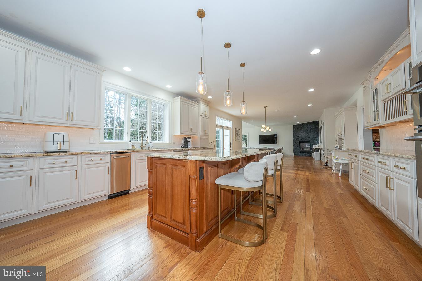 1315 Prospect Hill Road Villanova, PA 19085 - Photo 7 of 47