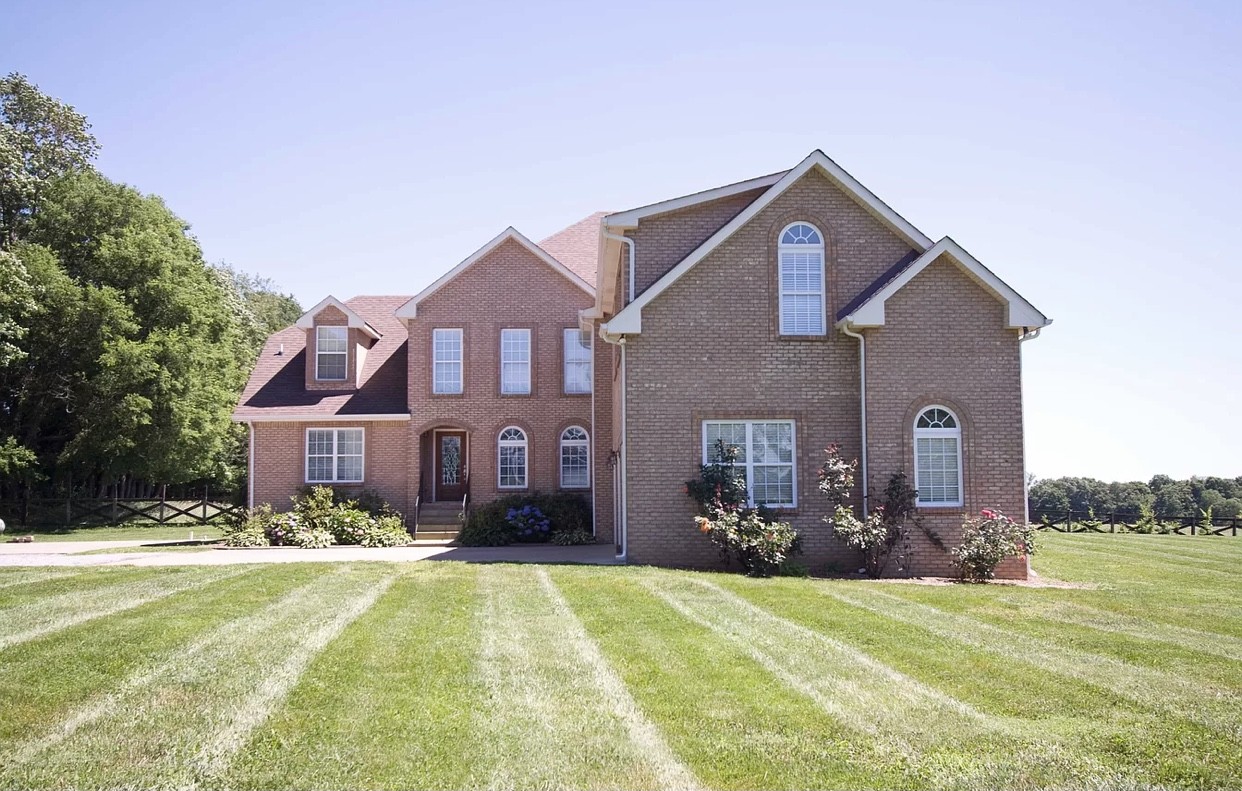 2618 Rossview Road Clarksville, TN 37043 - Photo 1 of 42 Gallery Image 1