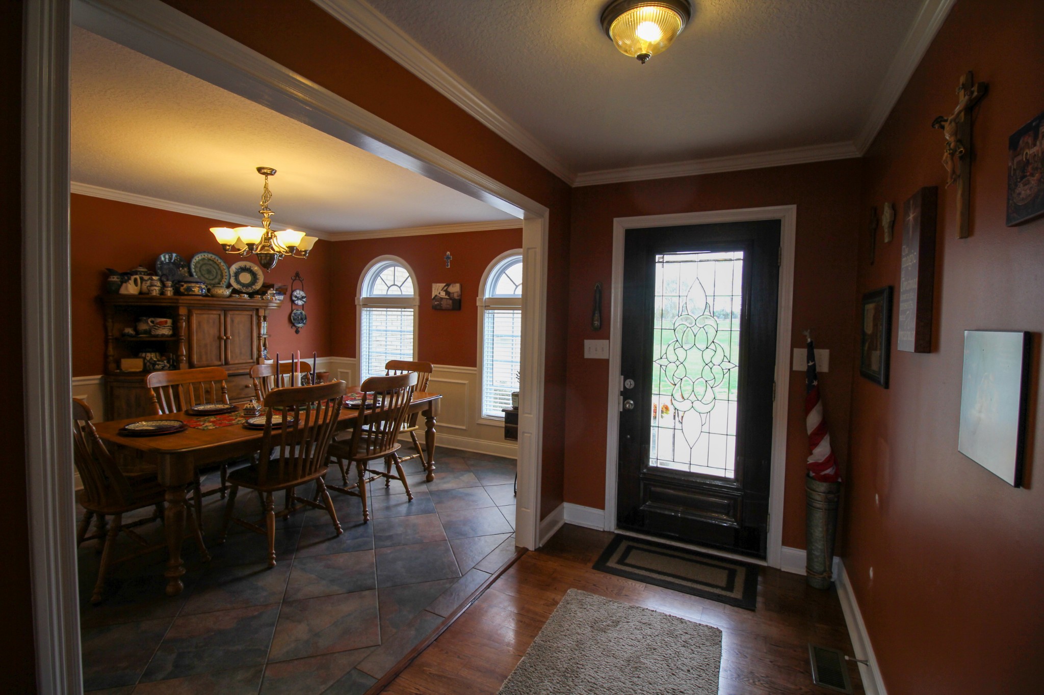 2618 Rossview Road Clarksville, TN 37043 - Photo 3 of 42 Gallery Image 3