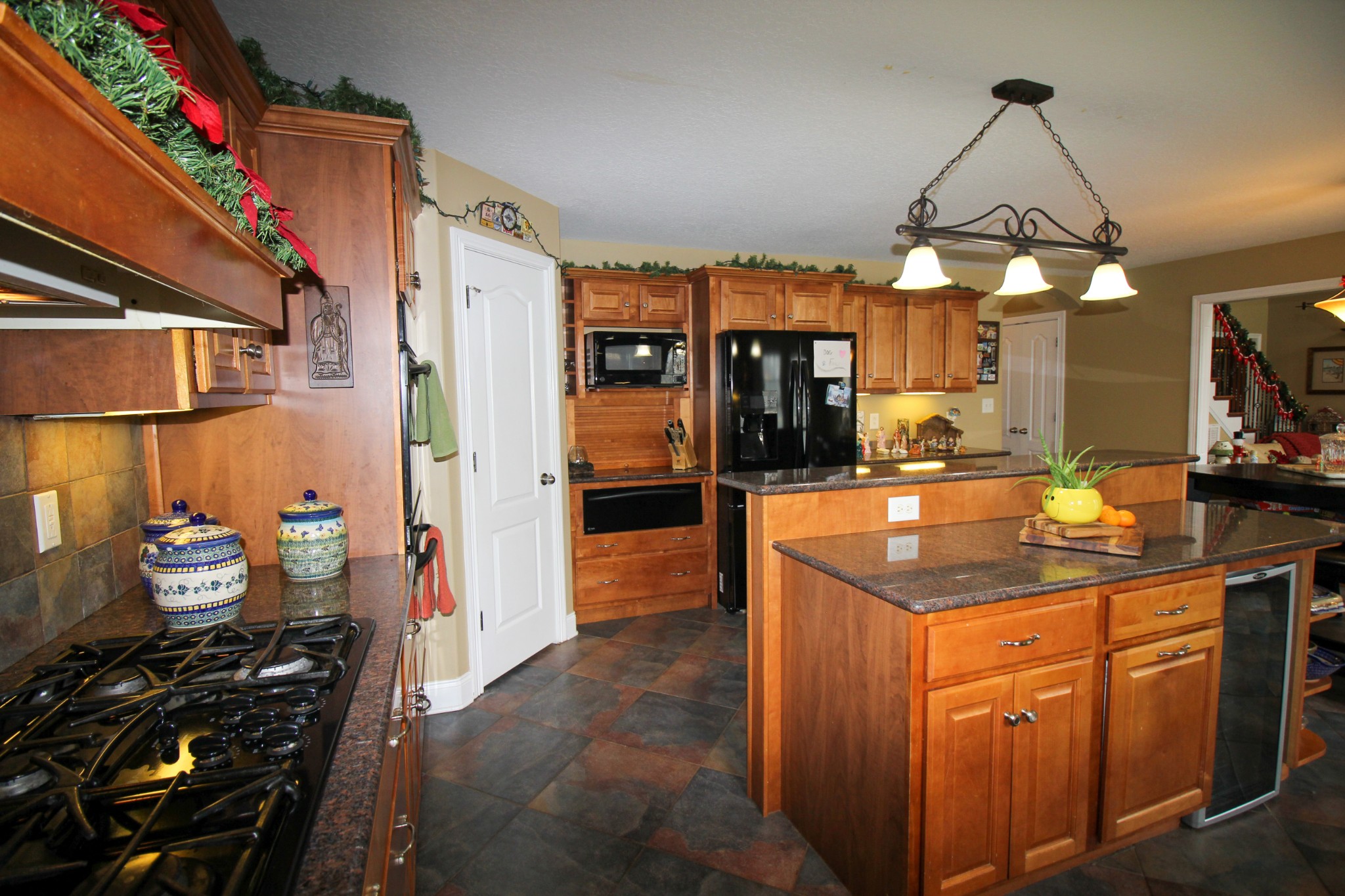 2618 Rossview Road Clarksville, TN 37043 - Photo 9 of 42 Gallery Image 9