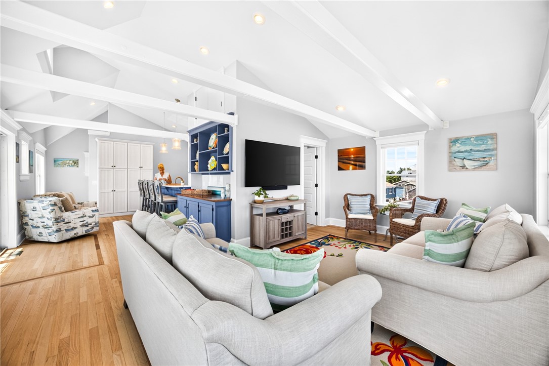 1185 Succotash Road Narragansett, RI 02879 - Photo 27 of 50