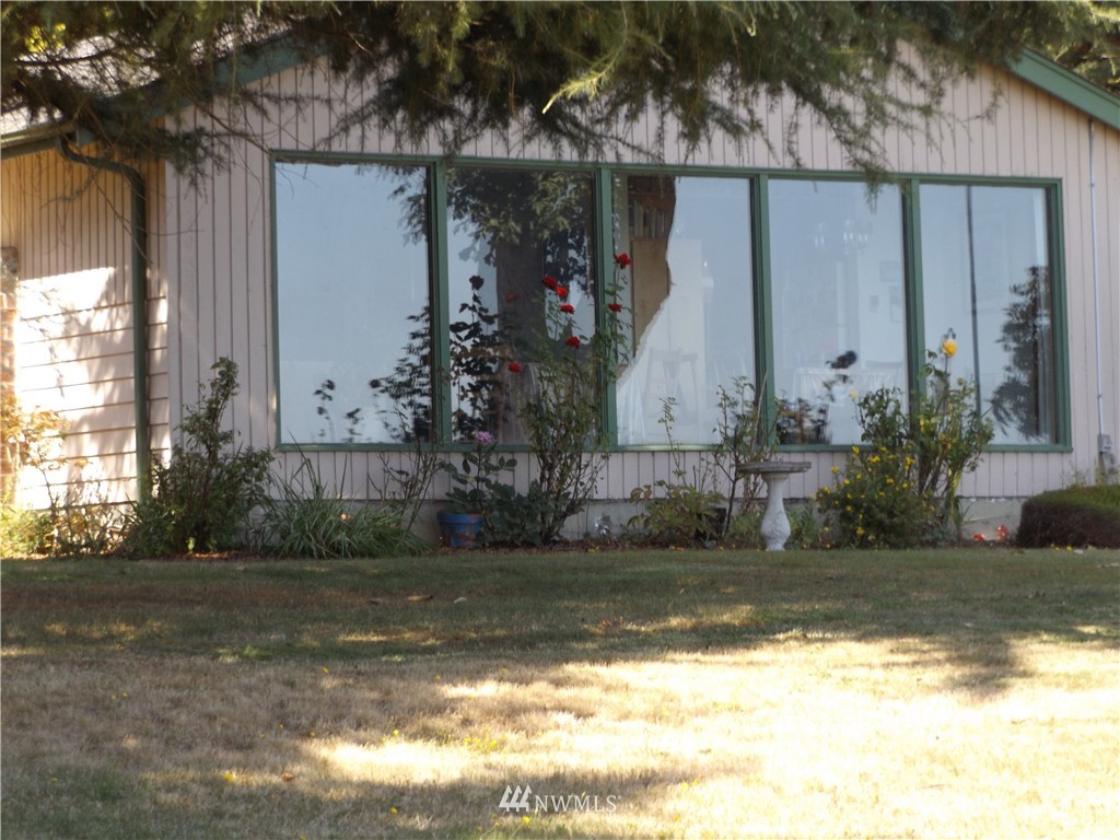 4845 Berg Road Clinton, WA 98236 - Photo 17 of 17 Gallery Image 17