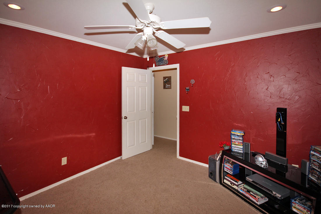 6800 Thunder Road Amarillo, TX 79119 - Photo 18 of 24 3rd Bedroom2