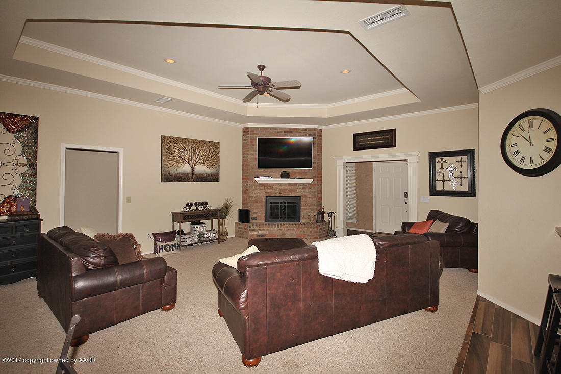 6800 Thunder Road Amarillo, TX 79119 - Photo 6 of 24 Living Area2