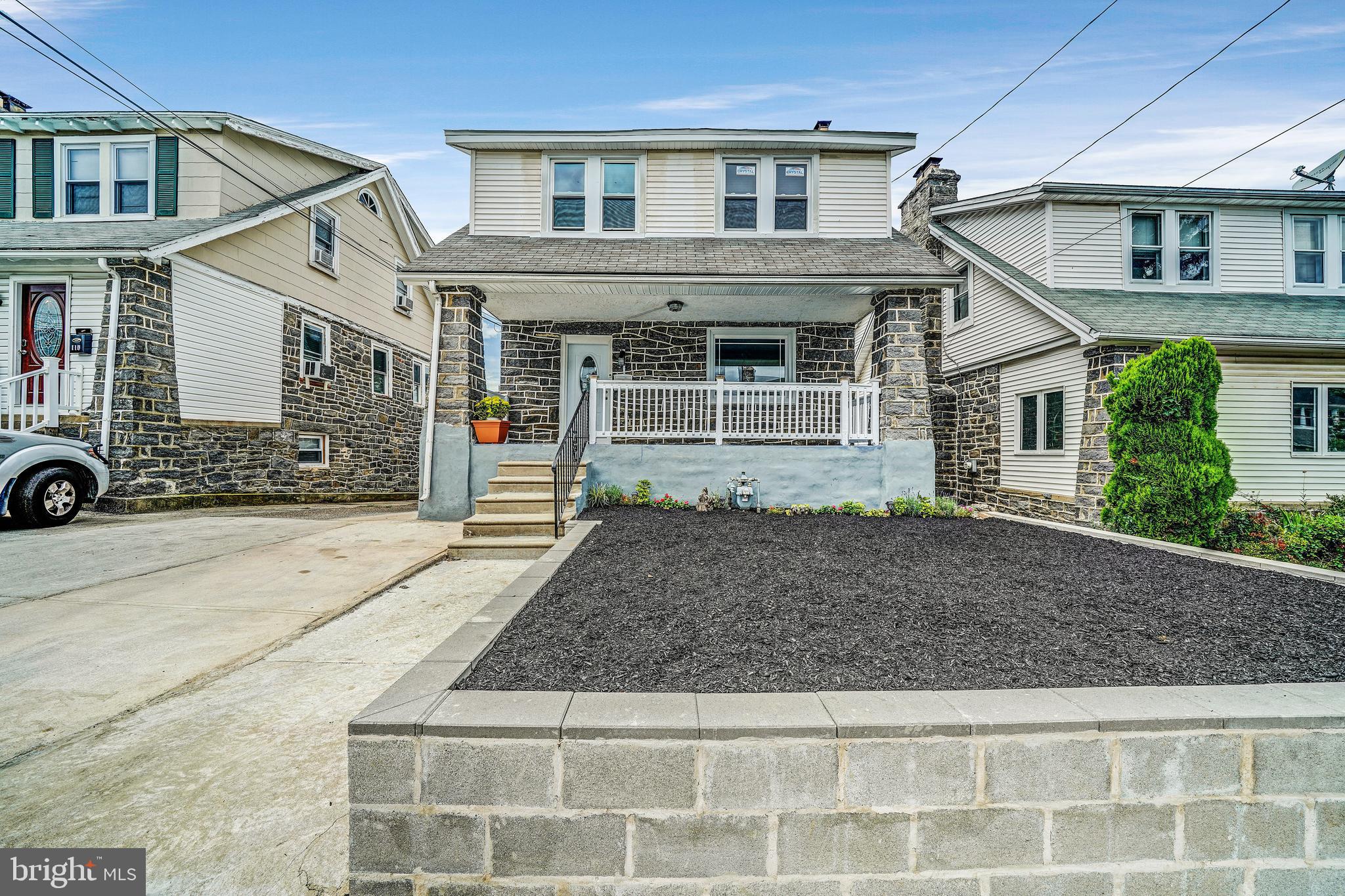 112 Englewood Road Upper Darby, PA 19082 - Photo 1 of 23