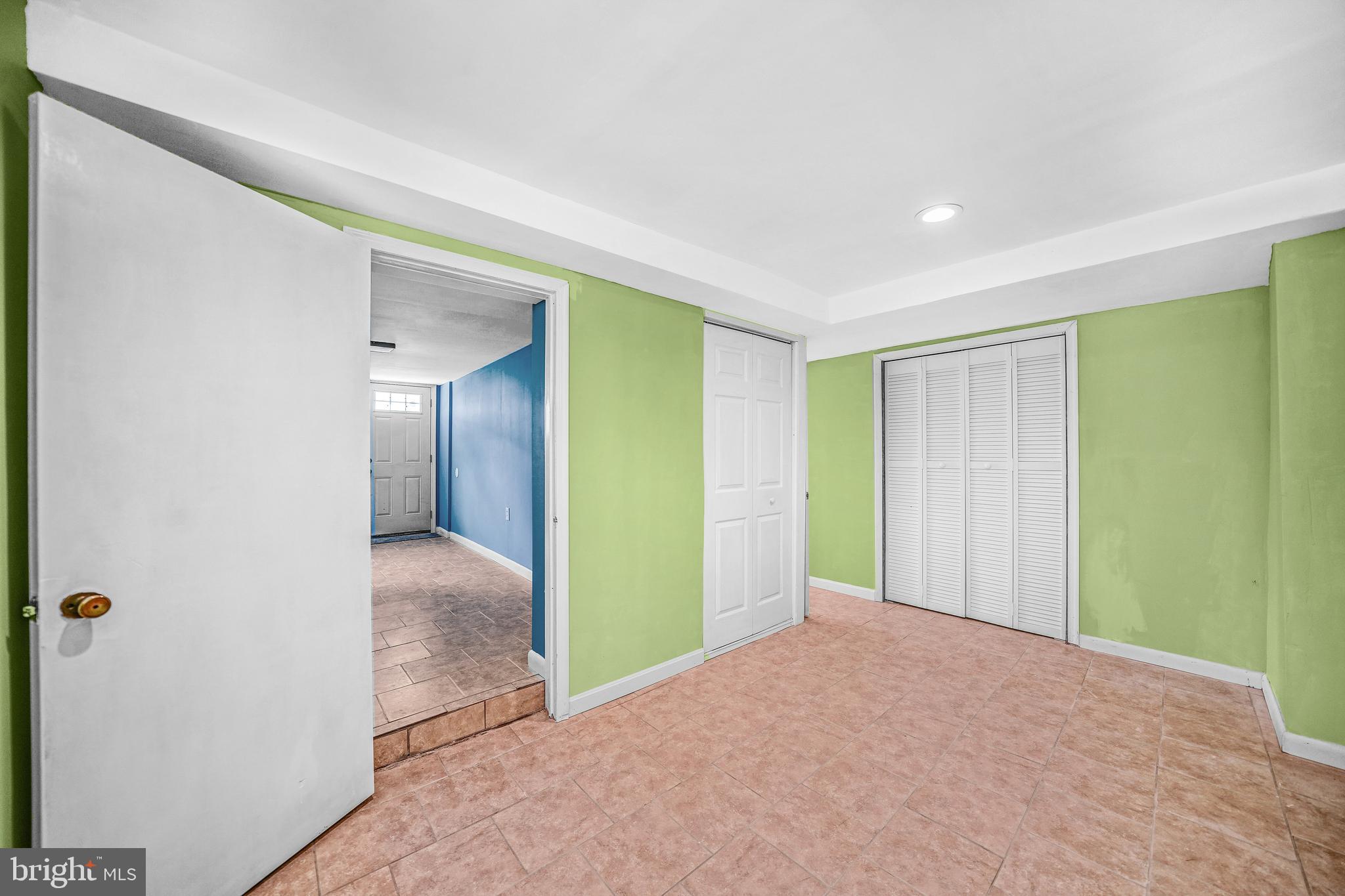 112 Englewood Road Upper Darby, PA 19082 - Photo 18 of 23
