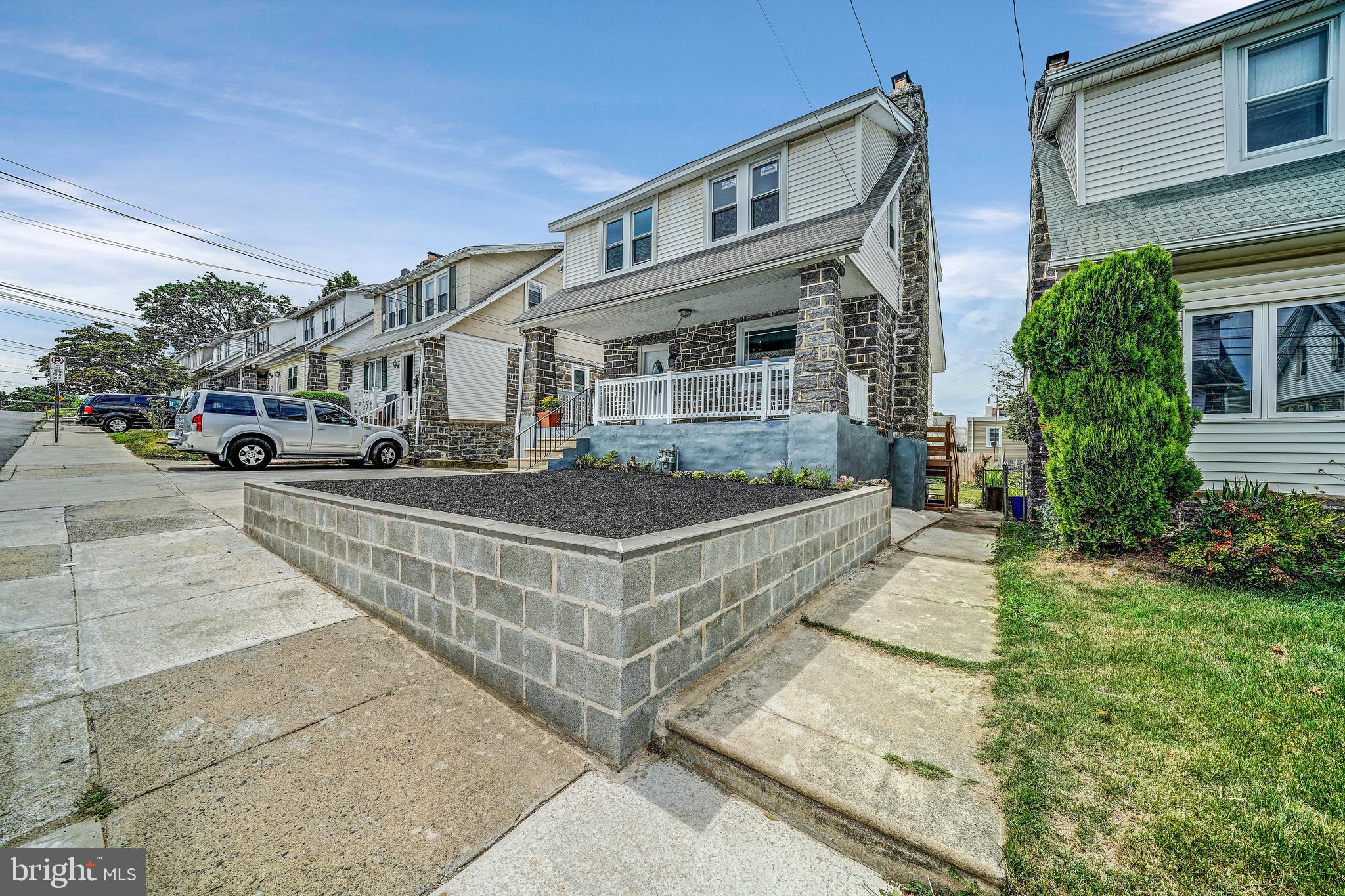 112 Englewood Road Upper Darby, PA 19082 - Photo 3 of 23