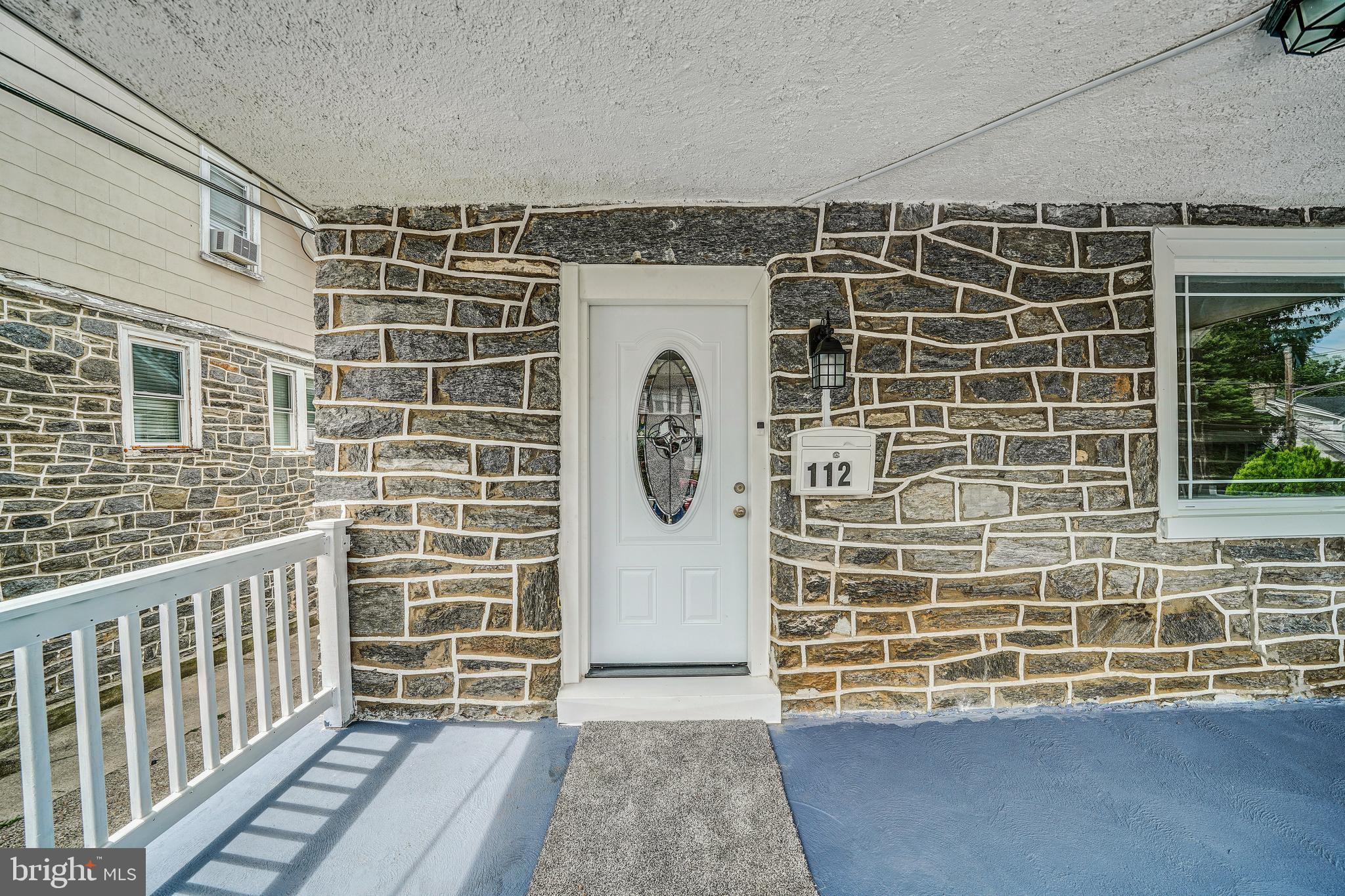 112 Englewood Road Upper Darby, PA 19082 - Photo 4 of 23