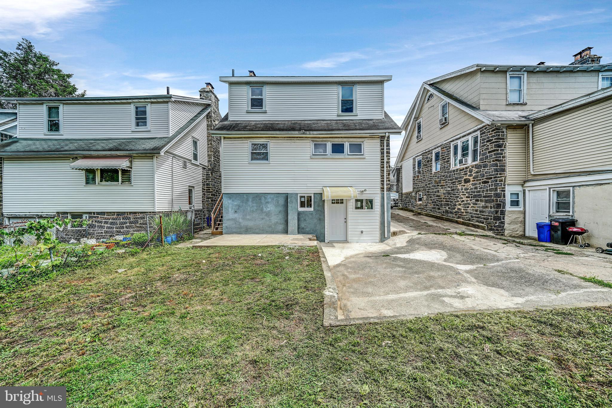 112 Englewood Road Upper Darby, PA 19082 - Photo 7 of 23