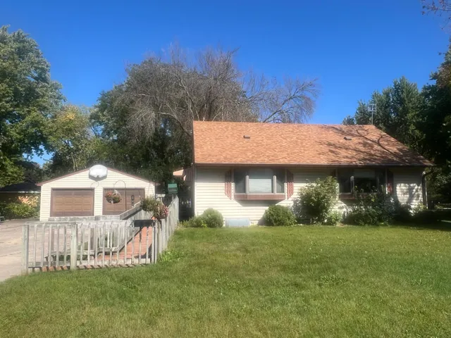 $214,900 | 720 22nd Street Northeast, Owatonna, MN 55060