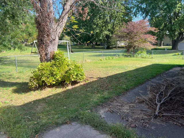 $214,900 | 720 22nd Street Northeast, Owatonna, MN 55060