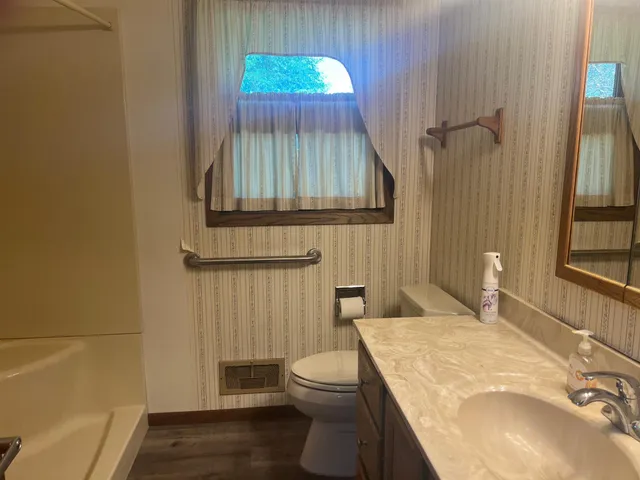 $214,900 | 720 22nd Street Northeast, Owatonna, MN 55060