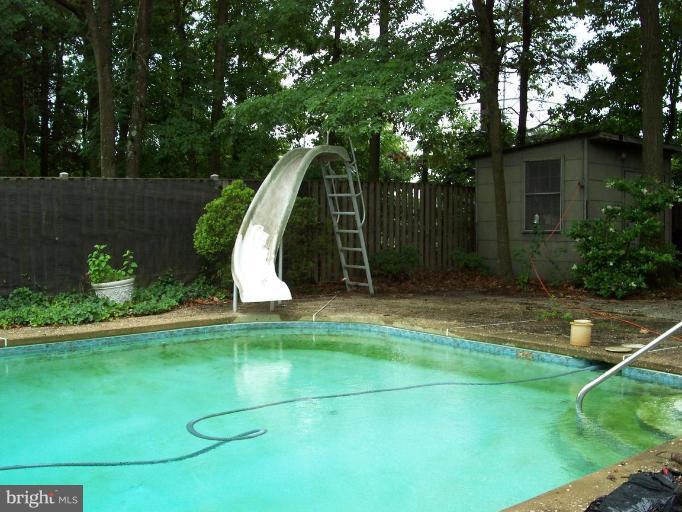 12338 Shadetree Lane Laurel, MD 20708 - Photo 13 of 13 In ground pool