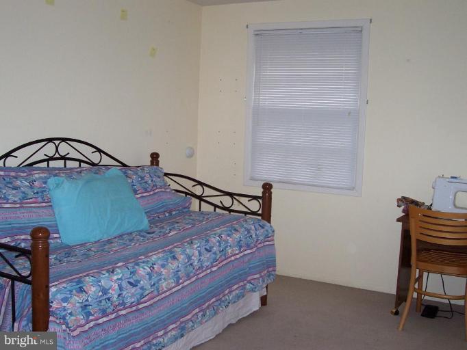12338 Shadetree Lane Laurel, MD 20708 - Photo 10 of 13 Bedroom #2