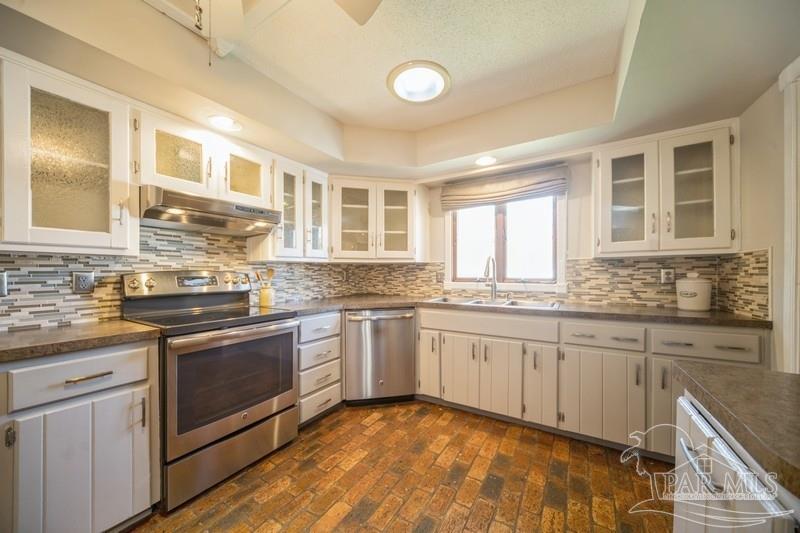 1521 Kings Road Cantonment, FL 32533 - Photo 17 of 42 Gallery Image 17