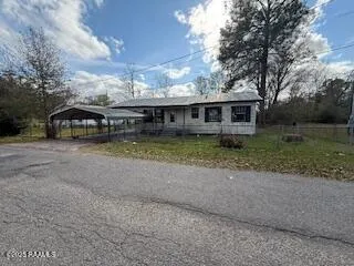 $49,999 | 124 West Wilson Street, Ville Platte, LA 70586