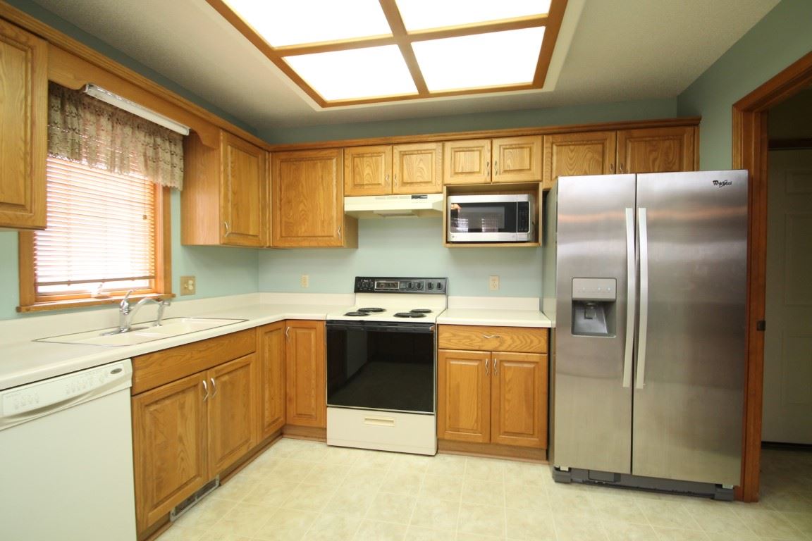 908 Bridge Pointe Fort Wayne, IN 46845 - Photo 15 of 27 Gallery Image 15