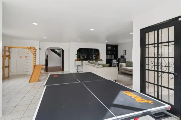 $1,099,000 | 712 Paseo Del Rey, Chula Vista, CA 91910