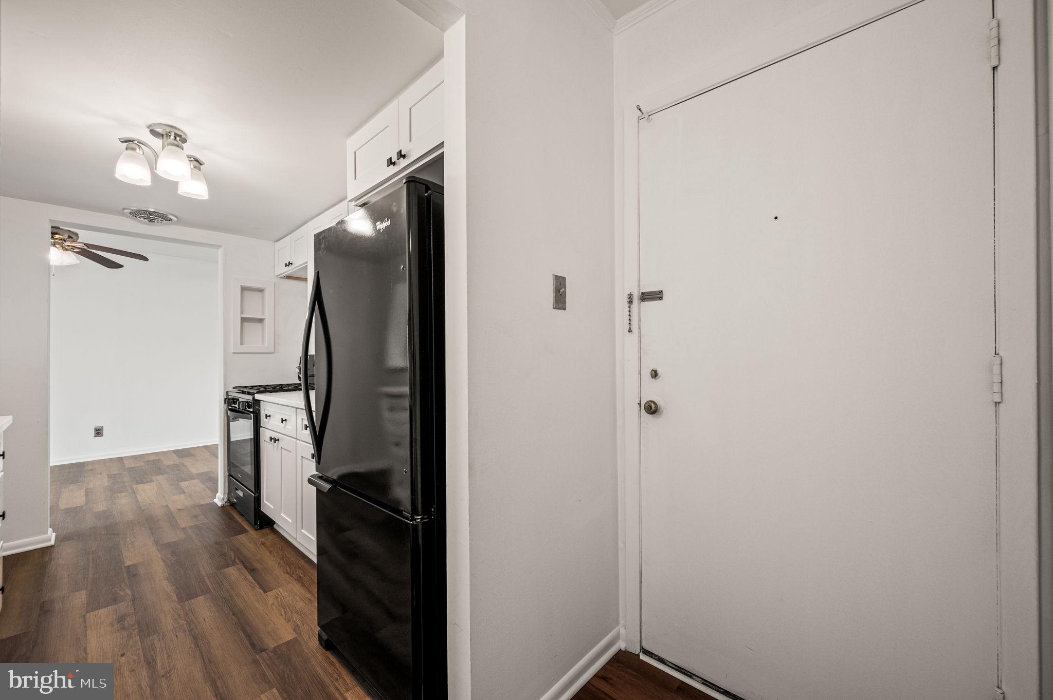 356 Drummers Lane, Unit 356 Wayne, PA 19087 - Photo 3 of 42