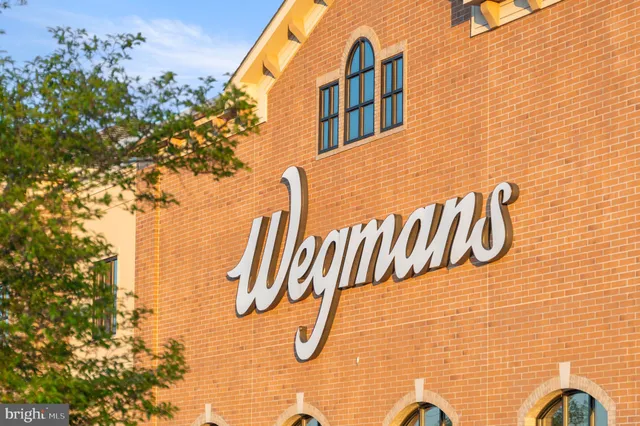 $304,900 | 356 Drummers Lane, Unit 356, Wayne, PA 19087