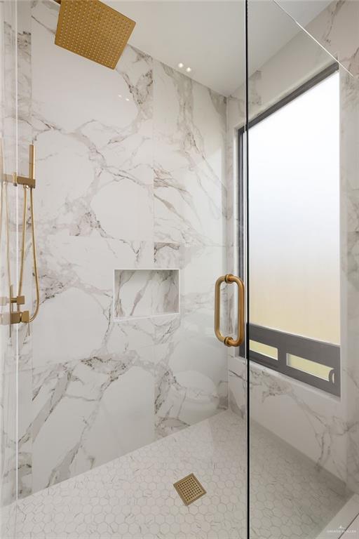 1402 Tierra Encantada Weslaco, TX 78596 - Photo 21 of 29