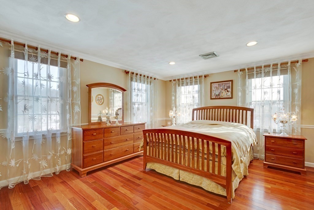 217 Old Stonebridge Road Wayland, MA 01778 - Photo 17 of 29