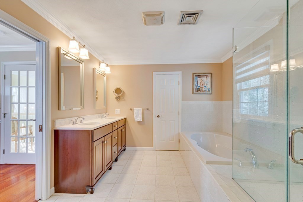 217 Old Stonebridge Road Wayland, MA 01778 - Photo 19 of 29