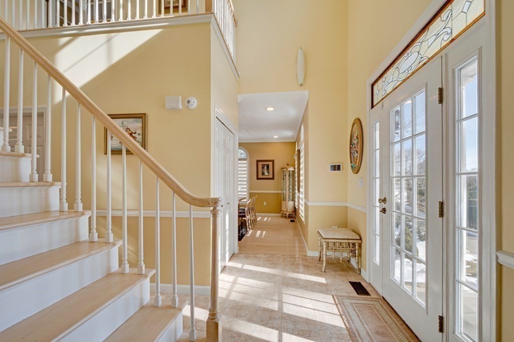 217 Old Stonebridge Road Wayland, MA 01778 - Photo 3 of 29
