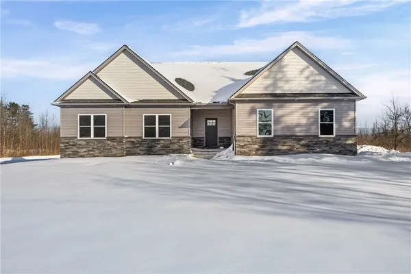$499,900 | 66 Parma Center Road, Parma, NY 14468