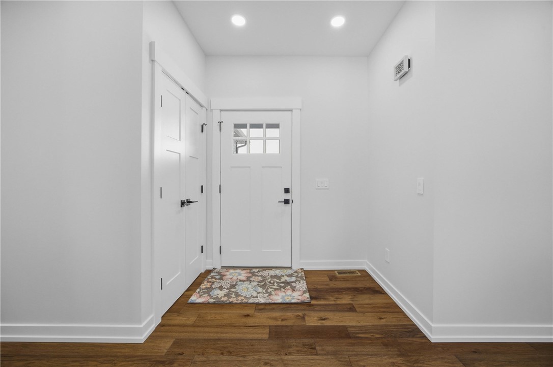 66 Parma Center Road Parma, NY 14468 - Photo 8 of 50