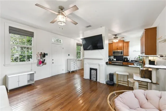 $220,000 | 2818 Constance Street, Unit 4, New Orleans, LA 70115