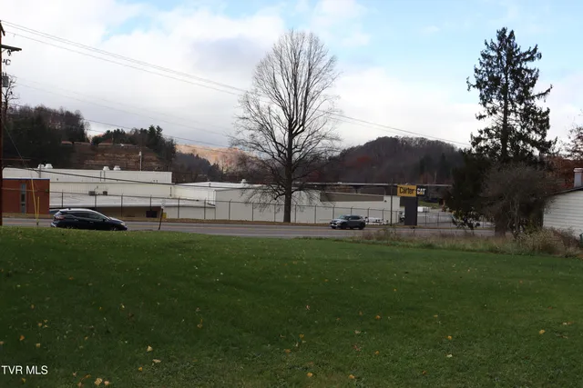 $35,000 | 309 Southwest Kentucky Avenue, Norton, VA 24273