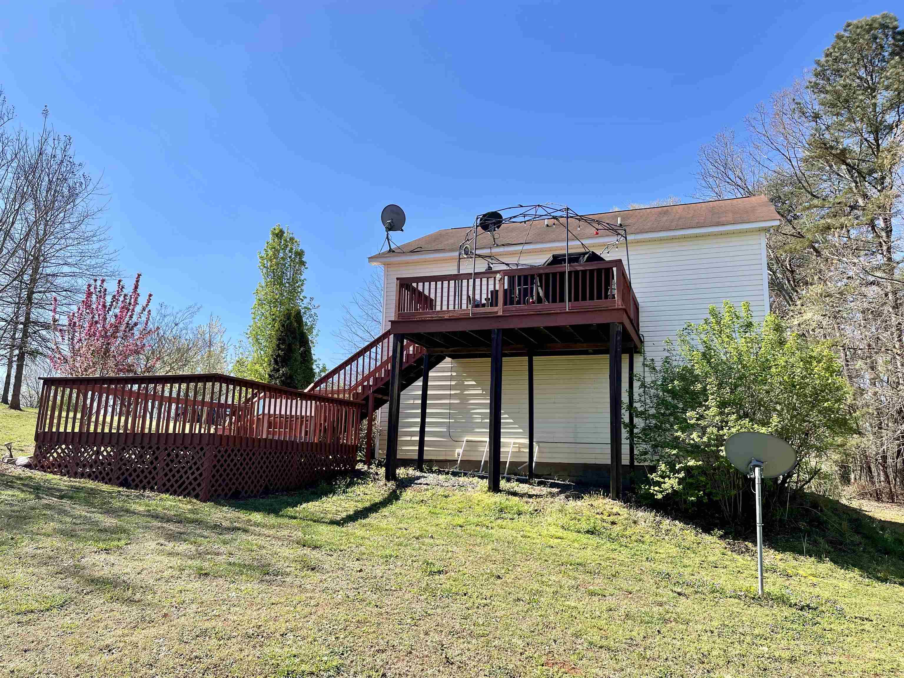 693 Love Springs Road Cowpens, SC 29330 - Photo 3 of 25