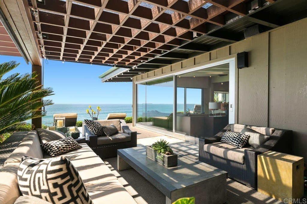 226 5th Street Encinitas, CA 92024 - Photo 18 of 45 a outdoor living space with patio furniture