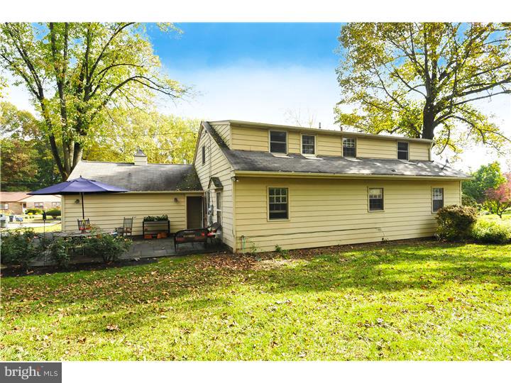 920 Delene Road Jenkintown, PA 19046 - Photo 24 of 25 Exterior Back