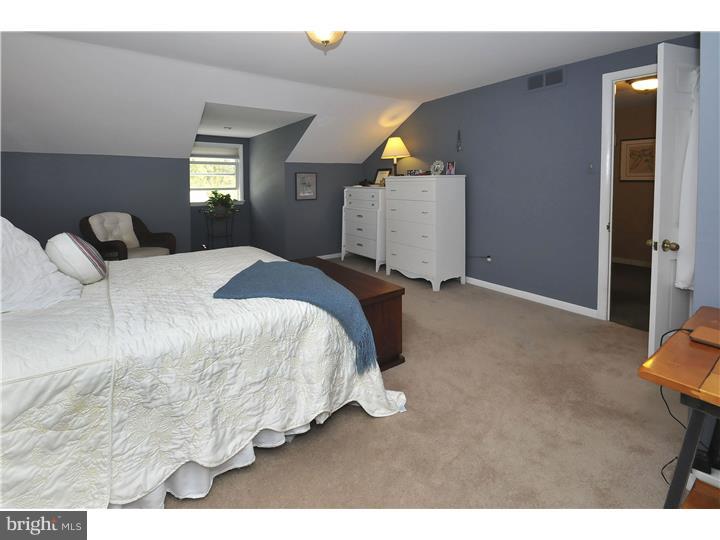 920 Delene Road Jenkintown, PA 19046 - Photo 10 of 25 Bedroom - Main
