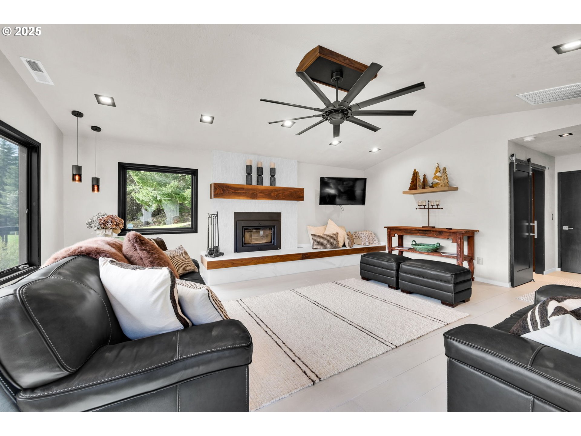 24377 Vaughn Road Veneta, OR 97487 - Photo 20 of 46 Gallery Image 20