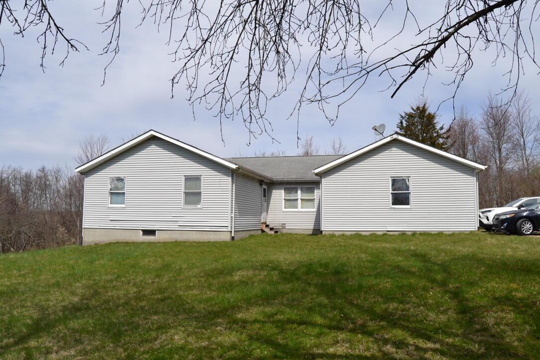 12390 Dodds Road Southeast Heath, OH 43056 - Photo 2 of 34 Front Exterior