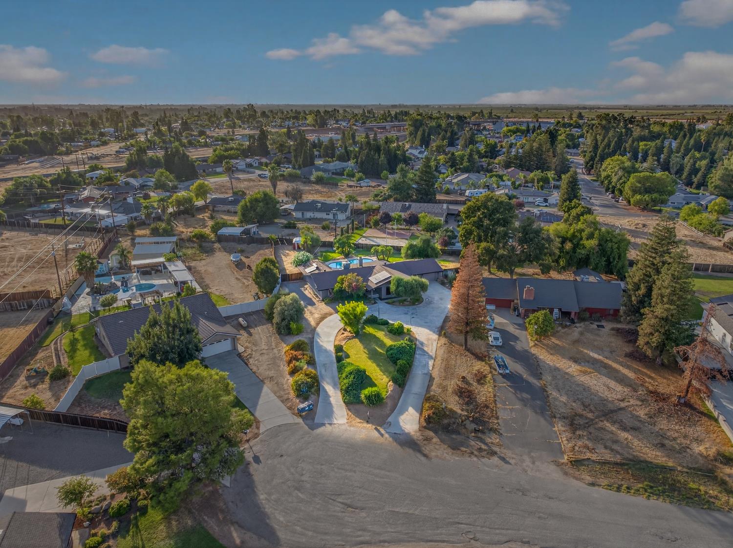 18578 Farallon Road Madera, CA 93638 - Photo 2 of 29 an aerial view of multiple house
