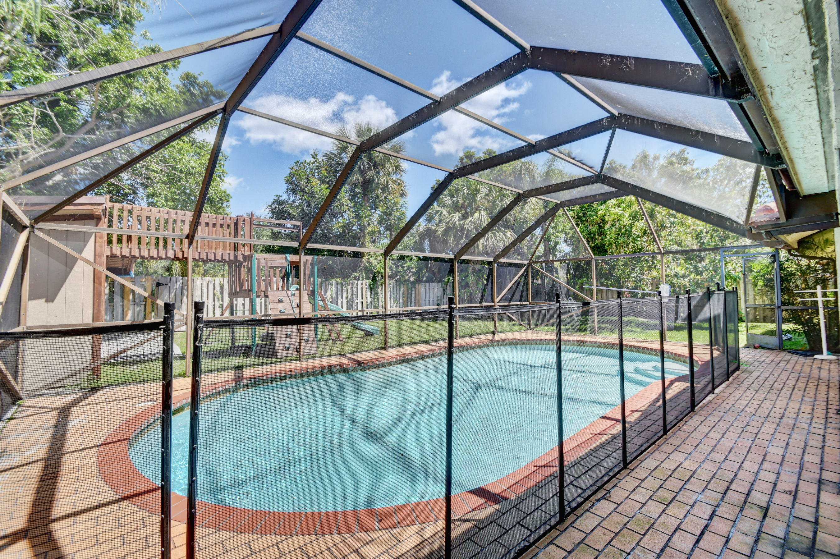 7587 London Lane Boca Raton, FL 33433 - Photo 35 of 43 DSC_8043_4_5_6_7