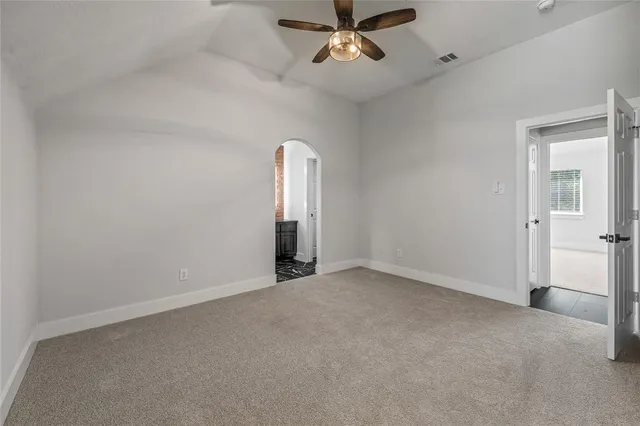 $899,900 | 101 Deer Crossing Way, Azle, TX 76020