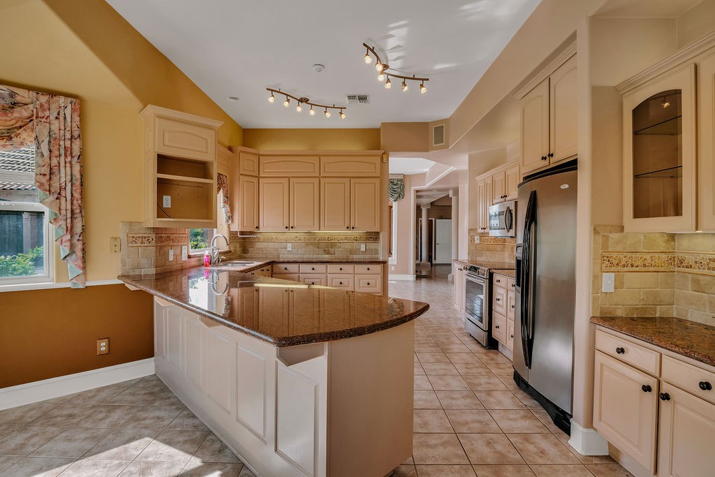 4950 Deer Park Road Corpus Christi, TX 78413 - Photo 19 of 34