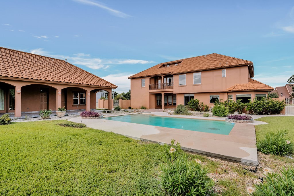 4950 Deer Park Road Corpus Christi, TX 78413 - Photo 3 of 34