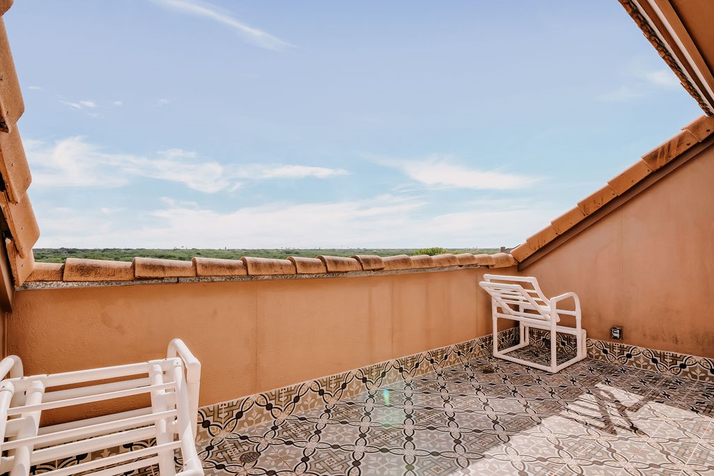 4950 Deer Park Road Corpus Christi, TX 78413 - Photo 4 of 34