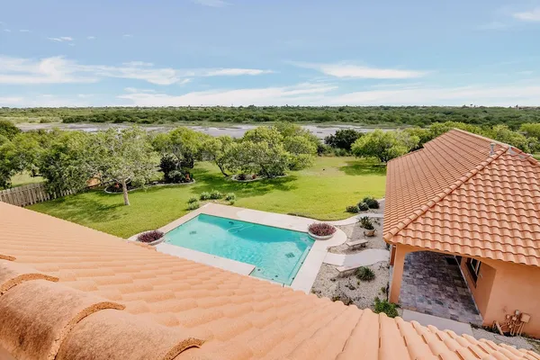 $840,000 | 4950 Deer Park Road, Corpus Christi, TX 78413
