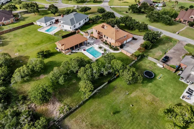 $985,000 | 4950 Deer Park Road, Corpus Christi, TX 78413