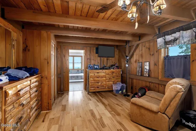 $950,000 | 25 Pleasant Valley Road, Knox, NY 12059